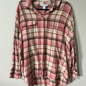 Old Navy Plaid Button-Down Shirt in Pink and Brown